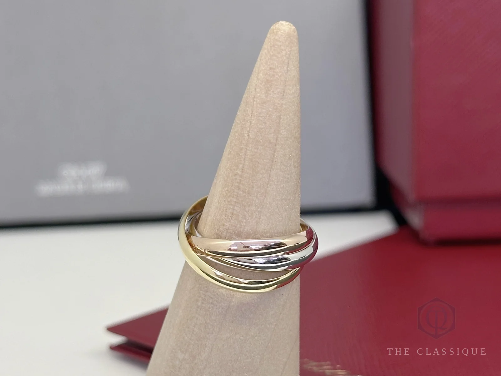 Nhẫn Cartier Trinity, ảnh thật tại The Classique