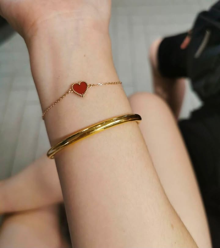 Vòng tay VCA Sweet Hearts Rose Gold
