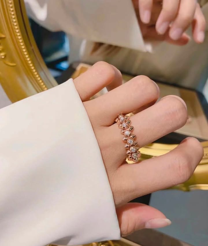 Nhẫn Cartier Clash de Cartier Medium Pavé Rose Gold