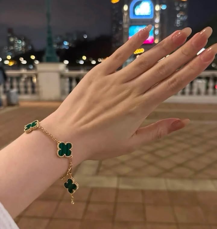 Vòng tay VCA Vintage Alhambra 5 Hoa Malachite