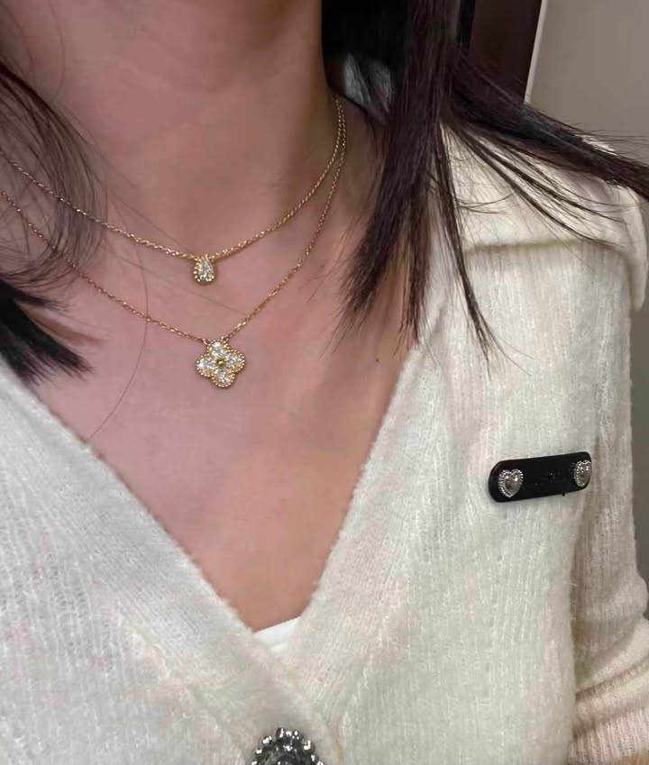 Dây chuyền Van Cleef & Arpels Vintage Alhambra Yellow Gold Đính Kim, ảnh 5 chụp thật tại The Classique