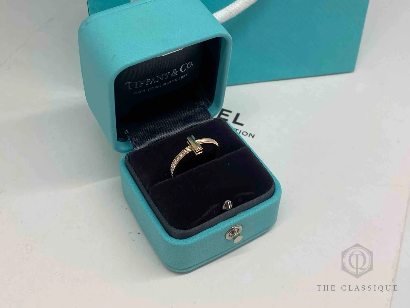 Check nhẫn Tiffany thật giả, ảnh thật tại The Classique