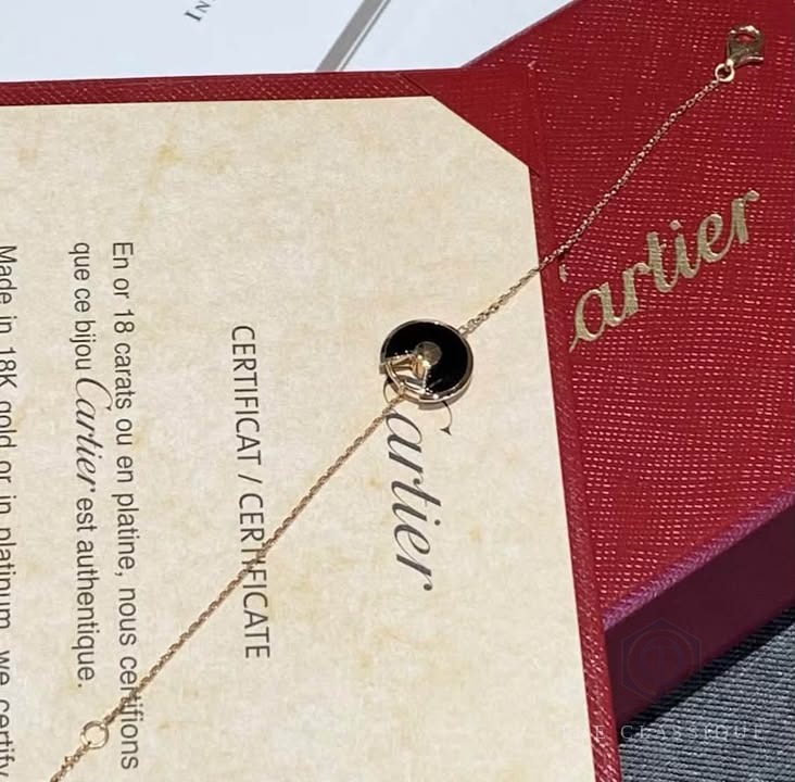 Vòng tay Cartier Amulette Đen Đính Kim Rose Gold