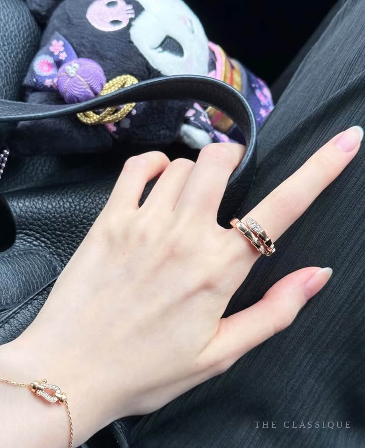 Nhẫn BVL Serpenti Viper Đính Kim Rose Gold