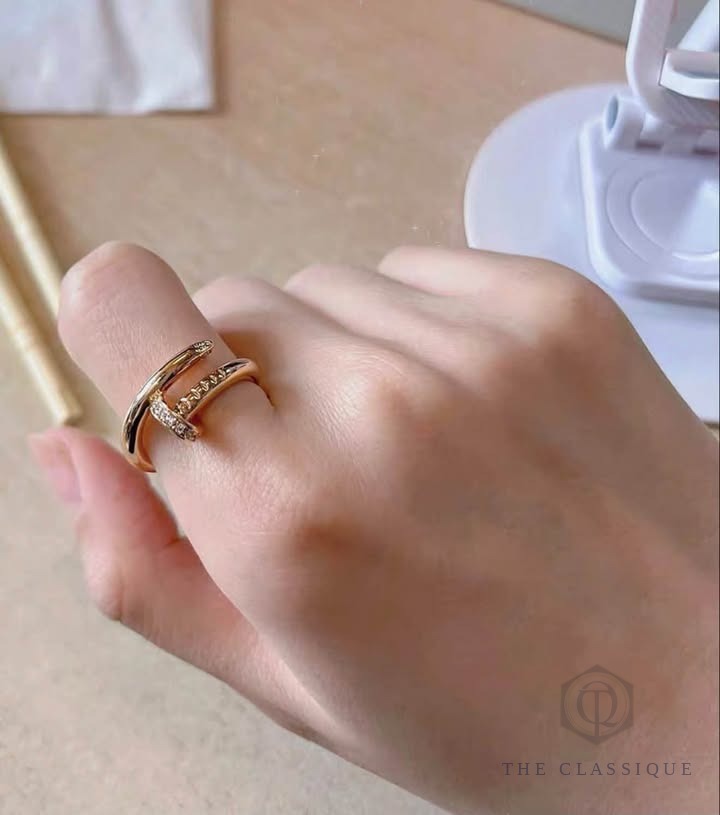 Nhẫn Cartier Juste un Clou Dày Đính Kim Rose Gold