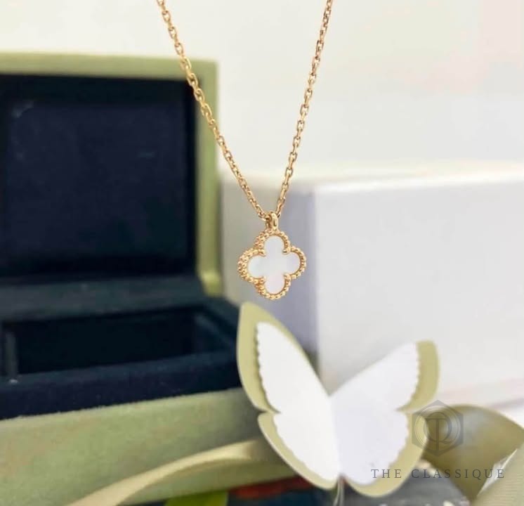 Dây chuyền VCA Sweet Alhambra MOP Yellow Gold