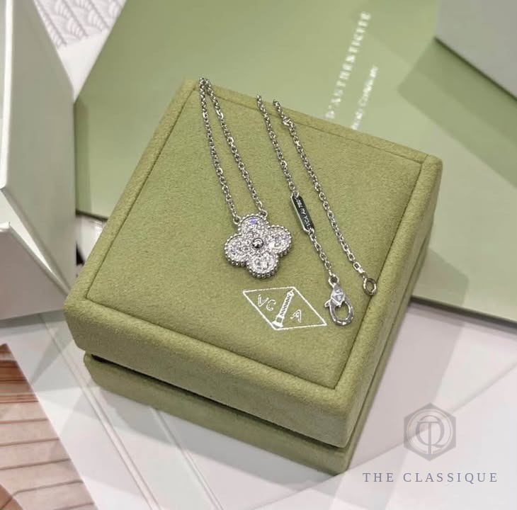Dây chuyền VCA Vintage Alhambra Full Diamond White Gold