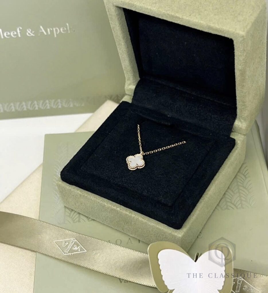 Dây chuyền VCA Sweet Alhambra MOP 18K Yellow Gold