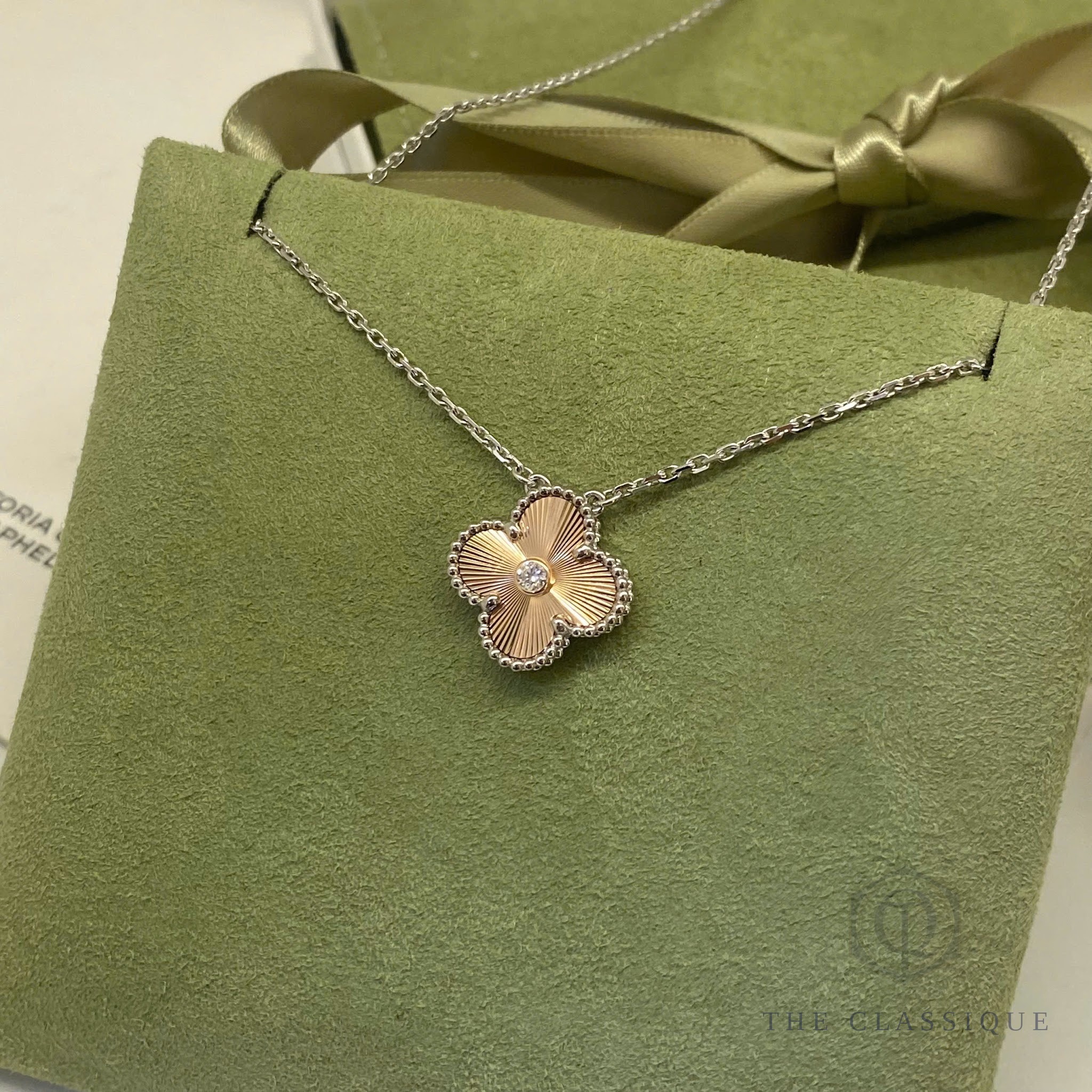 Dây chuyền VCA Vintage Alhambra Limited 2024 18K Rose Gold White Gold Diamond
